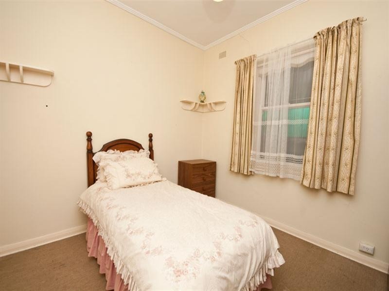 4 Irwin Street, Woodville West SA 5011