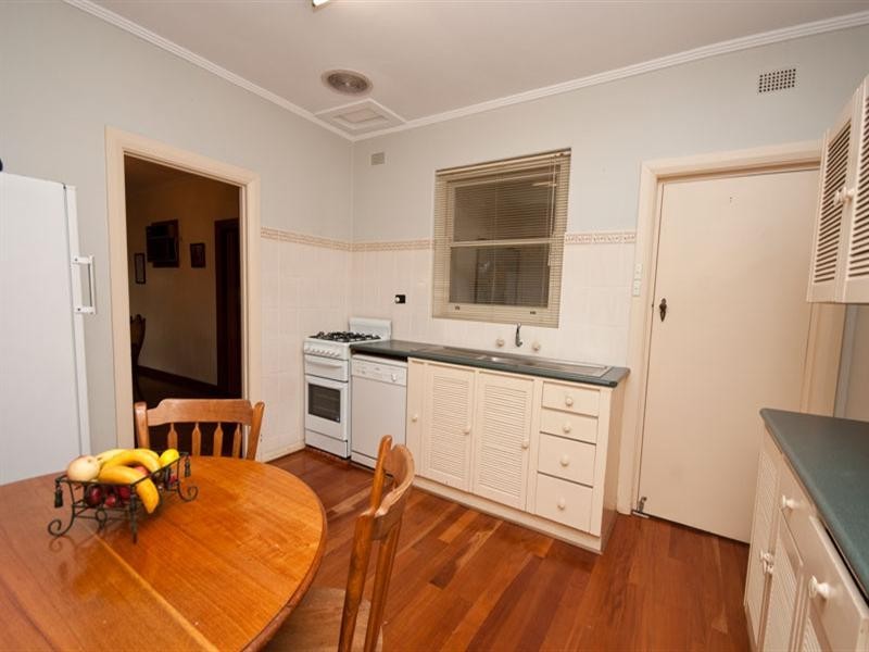 4 Irwin Street, Woodville West SA 5011