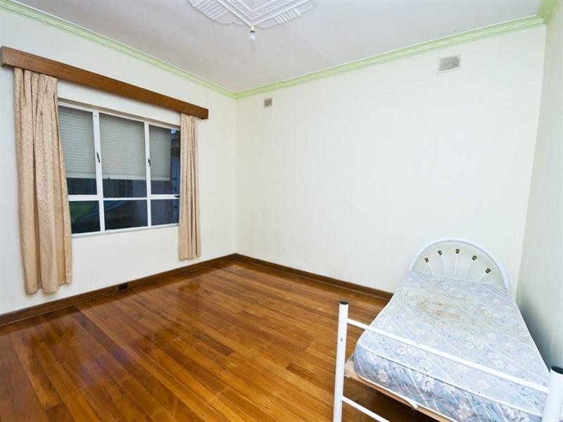 90 Humphries Terrace, Woodville Gardens SA 5012