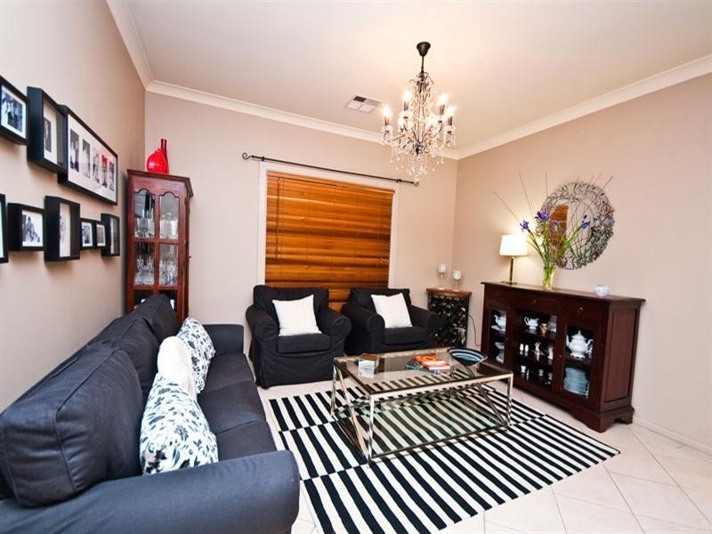 30 Hughes Street South, Woodville SA 5011