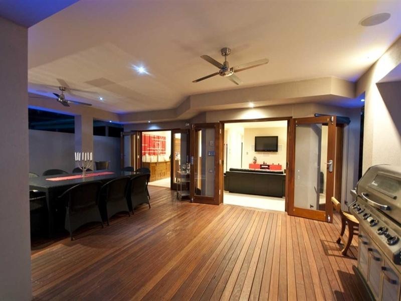 30 Hughes Street South, Woodville SA 5011