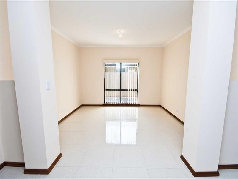 18 Beaconsfield Road, Mansfield Park SA 5012