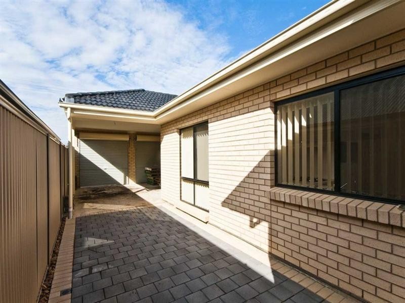 18 Beaconsfield Road, Mansfield Park SA 5012