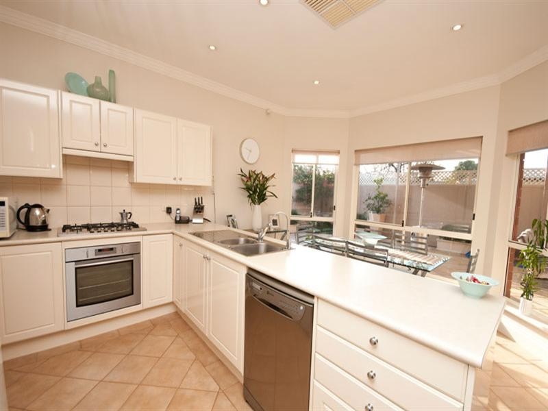 3 Cheviot Street, Woodville South SA 5011