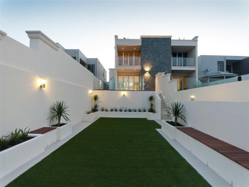 70 Seaview Road, Tennyson SA 5022