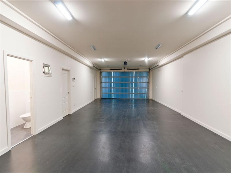 70 Seaview Road, Tennyson SA 5022