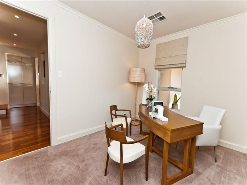 3 Crompton Drive, Woodville SA 5011