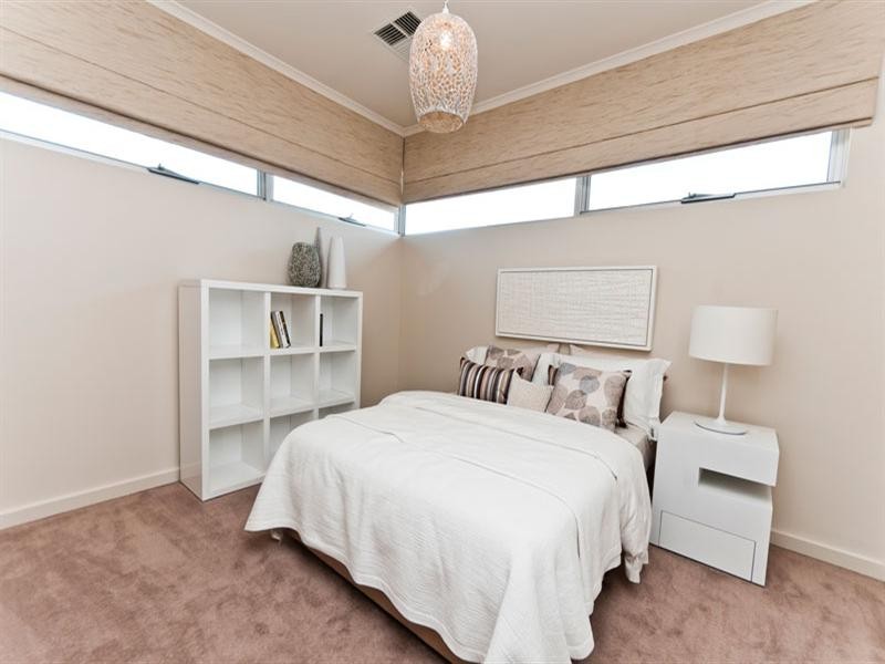 3 Crompton Drive, Woodville SA 5011