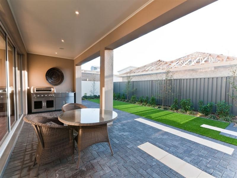 3 Crompton Drive, Woodville SA 5011