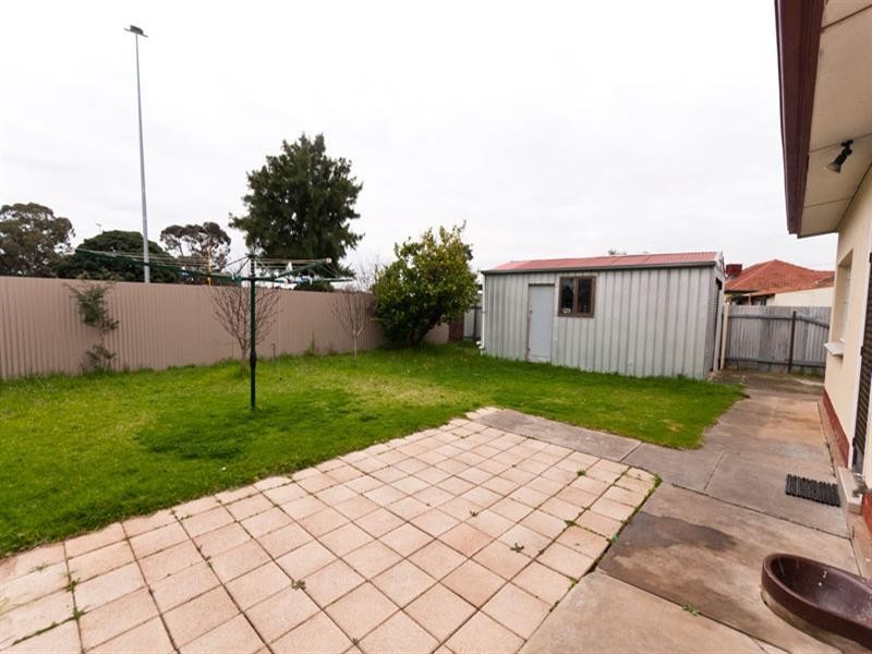 18 Hotchkiss Crescent, Croydon Park SA 5008