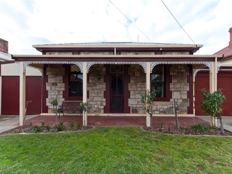 16 Penola Street, Kilkenny SA 5009