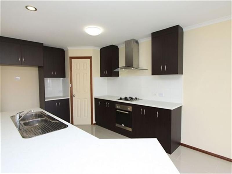 83 Gladstone Road, Mansfield Park SA 5012