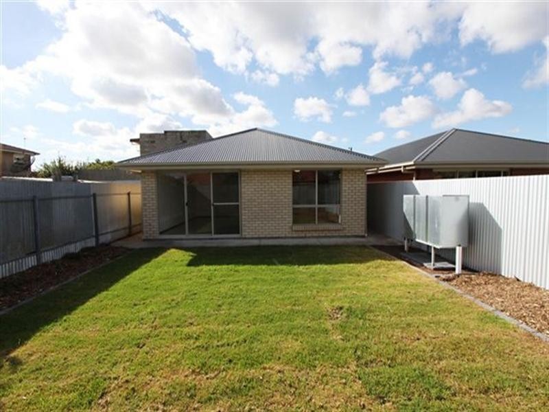 83 Gladstone Road, Mansfield Park SA 5012