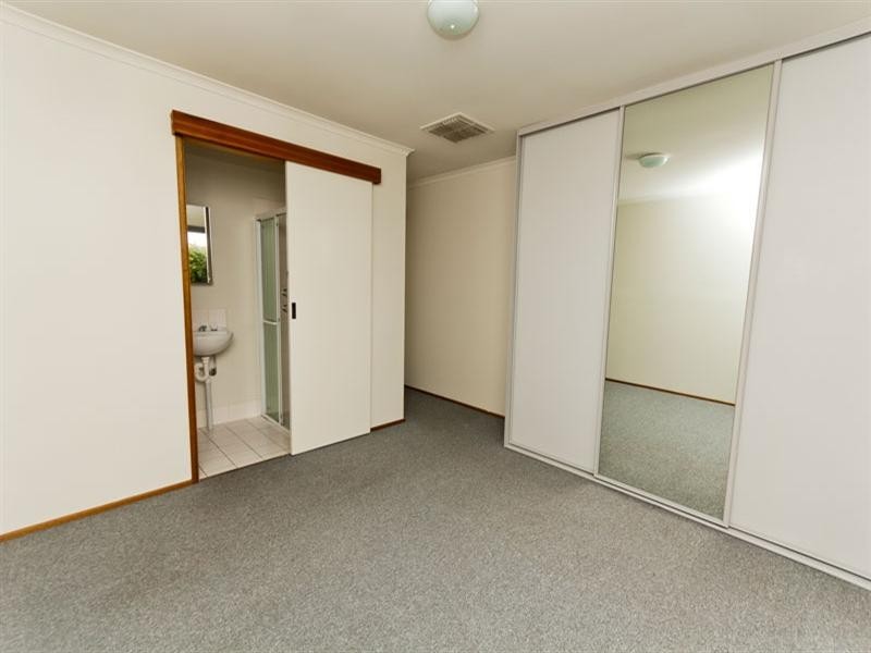 24 Greenfields Drive, Andrews Farm SA 5114