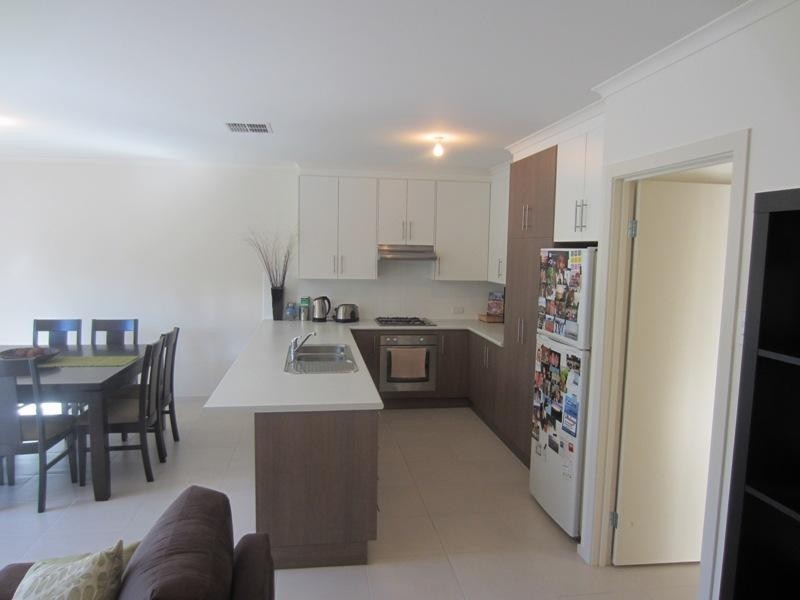 70 Lurline Avenue, Gilles Plains SA 5086