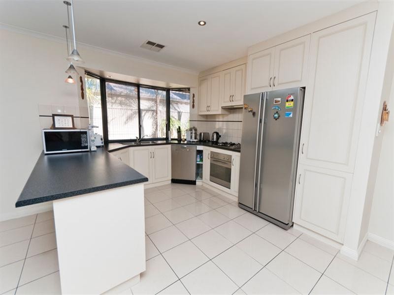 84 Sutherland Road, Ferryden Park SA 5010