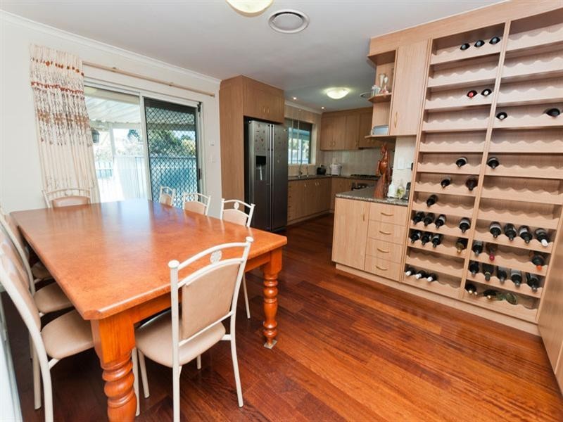 11 Katarama Road, Fairview Park SA 5126