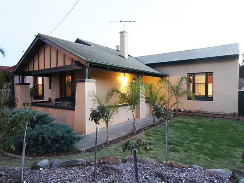 114 Findon Road, Woodville West SA 5011