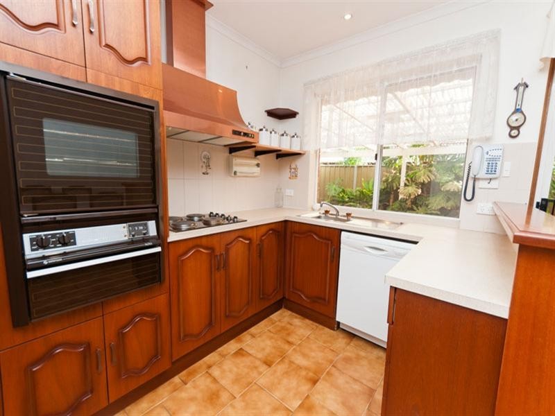 6/12 Janet Street, Seaton SA 5023