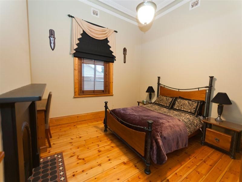 45 Hughes Street North, Woodville SA 5011