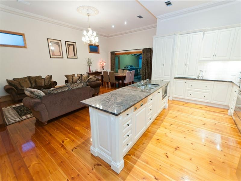 45 Hughes Street North, Woodville SA 5011