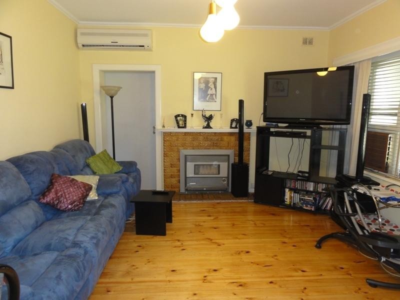 25 Green Avenue, Seaton SA 5023