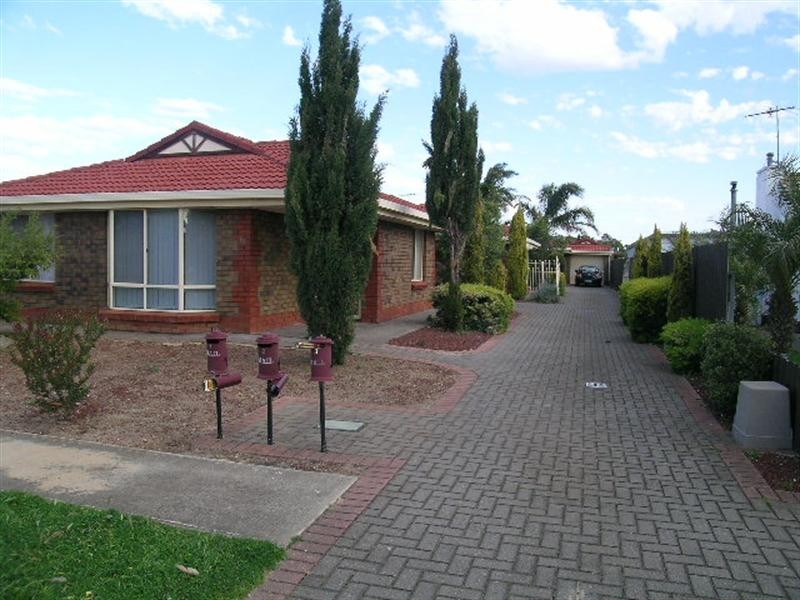 2/19 Russ Avenue, Seaton SA 5023