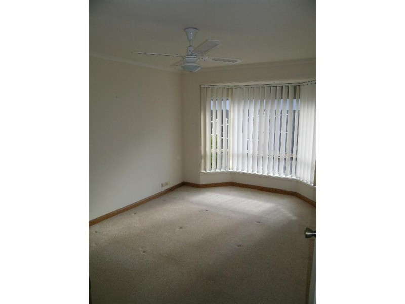 2/19 Russ Avenue, Seaton SA 5023