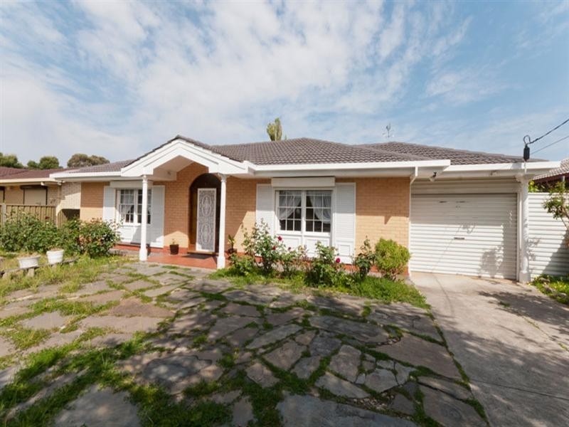 90 Awoonga Road, Hope Valley SA 5090