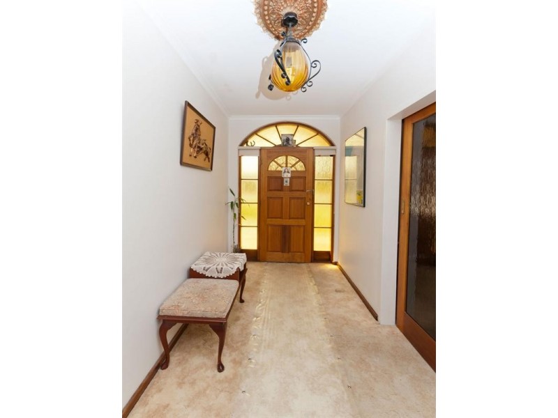 90 Awoonga Road, Hope Valley SA 5090