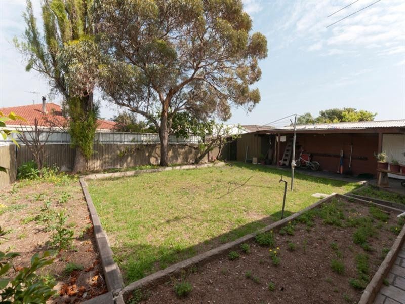 90 Awoonga Road, Hope Valley SA 5090