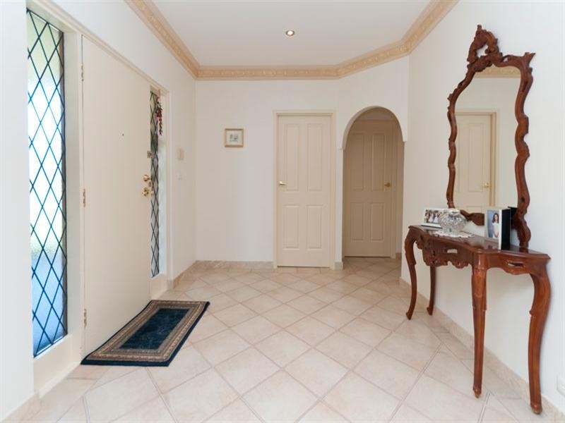 77 Fairford Terrace, West Lakes Shore SA 5020