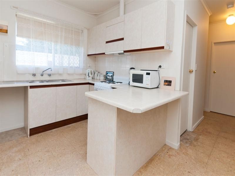 39 Rosewater Terrace, Ottoway SA 5013