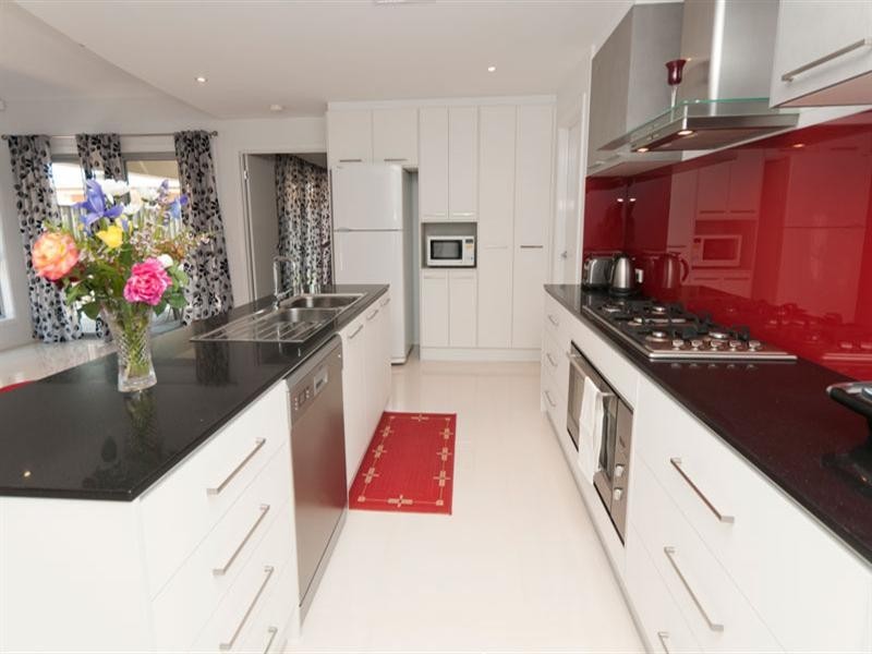 12 Emery Place, Woodville SA 5011