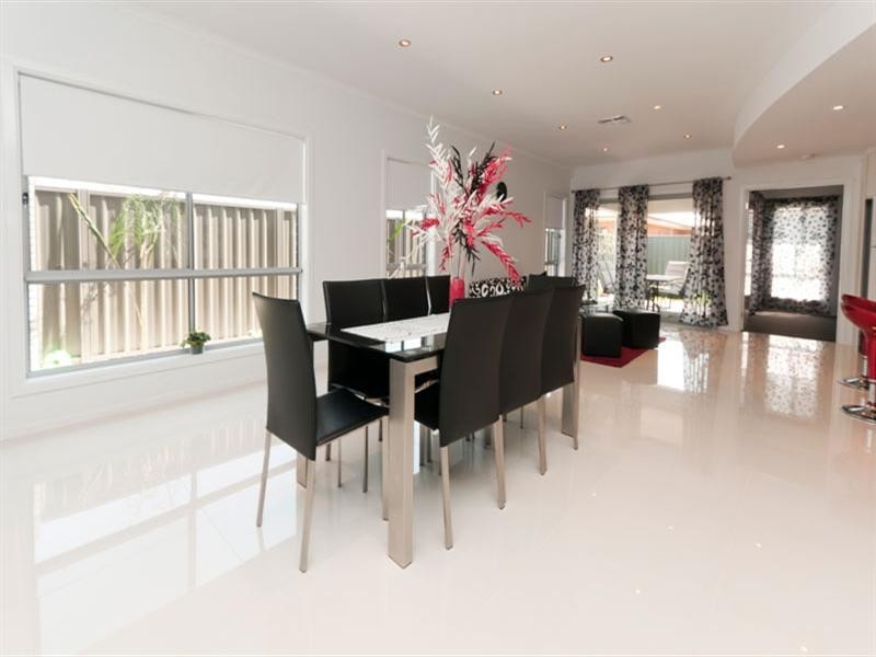 12 Emery Place, Woodville SA 5011