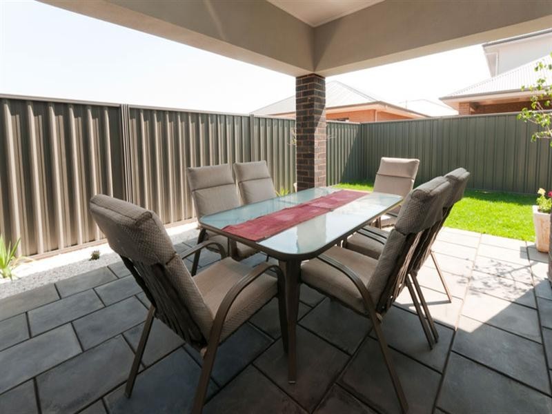 12 Emery Place, Woodville SA 5011