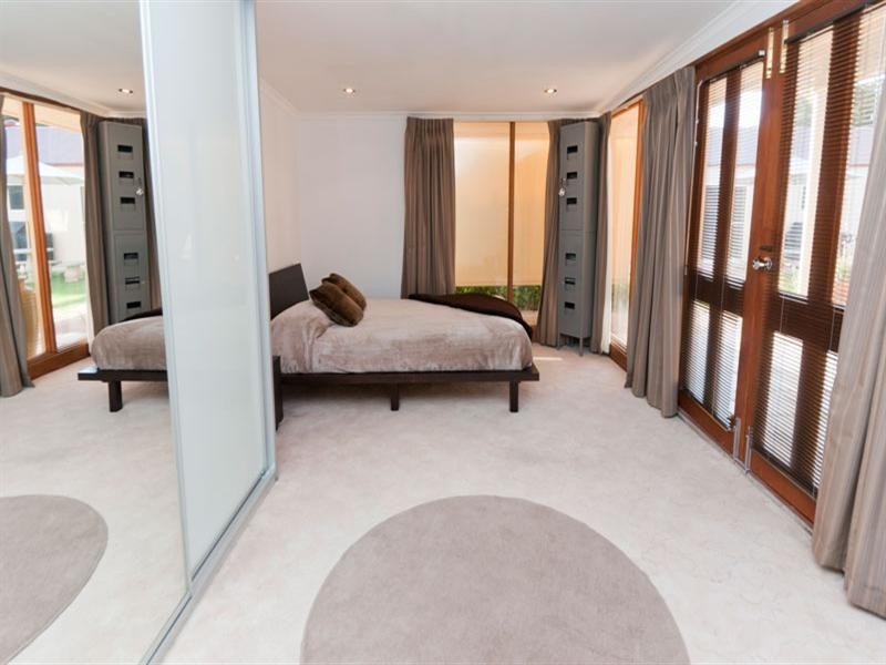 9 Mackirdy Street, Fulham SA 5024