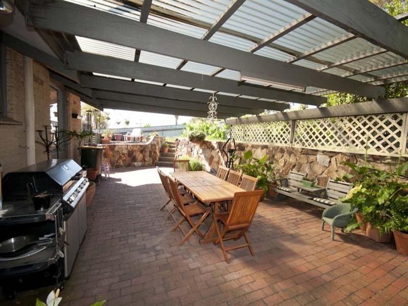 7 Petite Court, Para Hills SA 5096