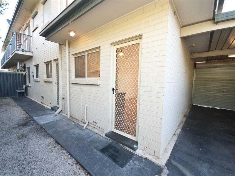 1/17 Radstock Street, Woodville Park SA 5011
