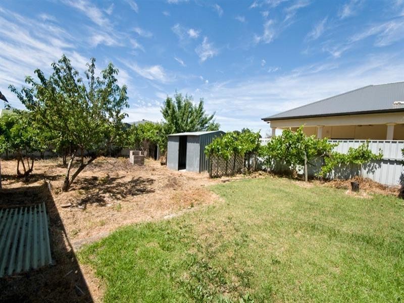 10 Rodney Street, Woodville SA 5011
