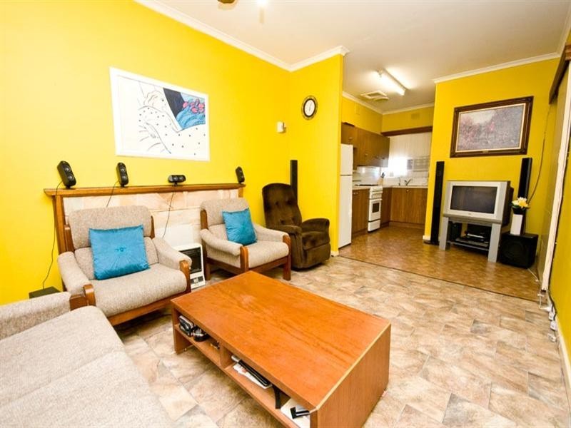 2/11 Frederick Street, Mansfield Park SA 5012