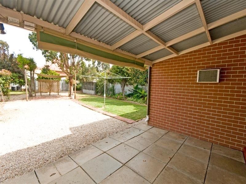 41 Hughes Street North, Woodville SA 5011