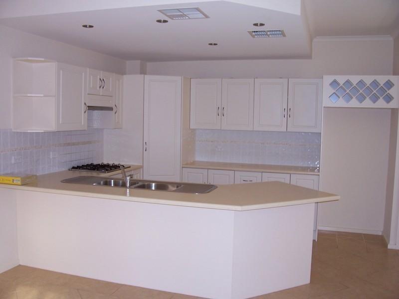 5A Cobblers Court, Mawson Lakes SA 5095