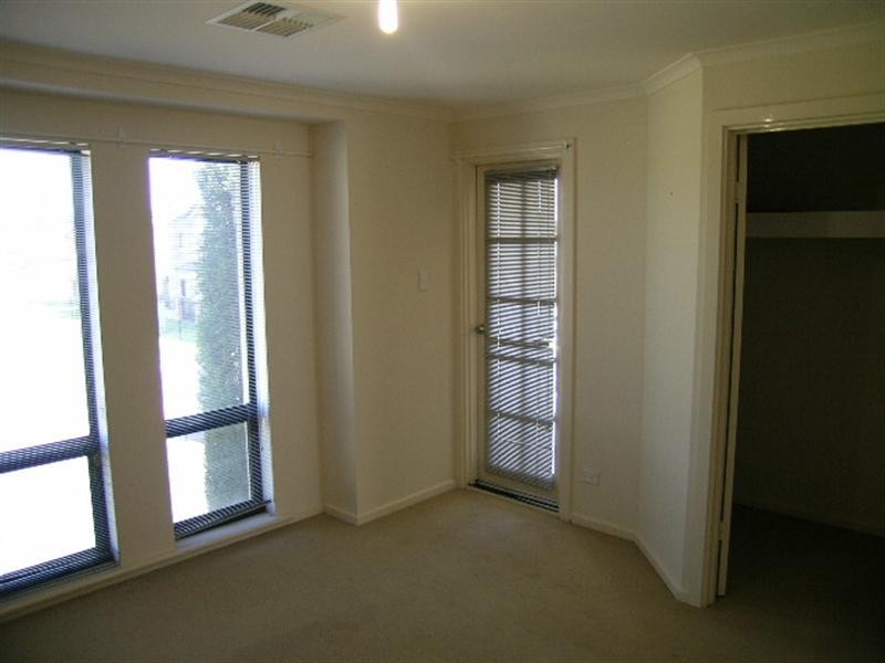 5A Cobblers Court, Mawson Lakes SA 5095