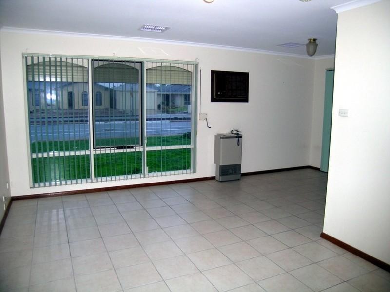 43 Osborne Road, North Haven SA 5018