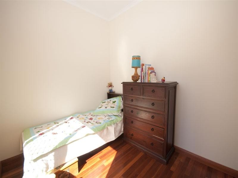 122 Russell Street, Rosewater SA 5013