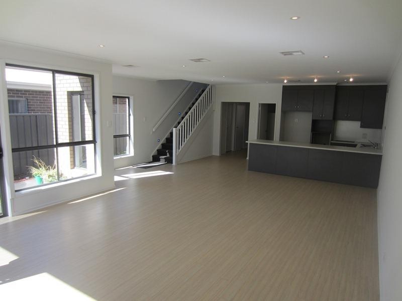 8 Emery Place, Woodville SA 5011