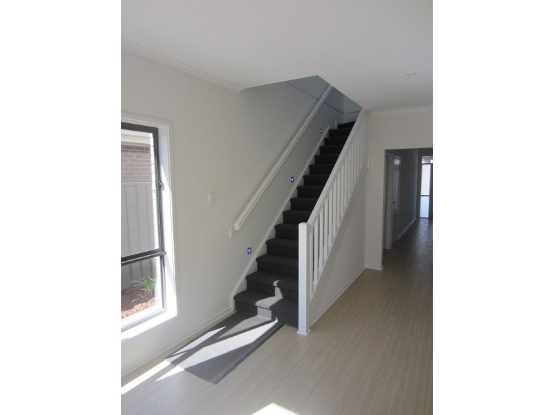 8 Emery Place, Woodville SA 5011