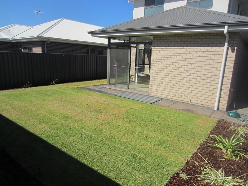 8 Emery Place, Woodville SA 5011