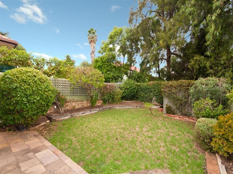 2/29 Cochrane Terrace, Prospect SA 5082